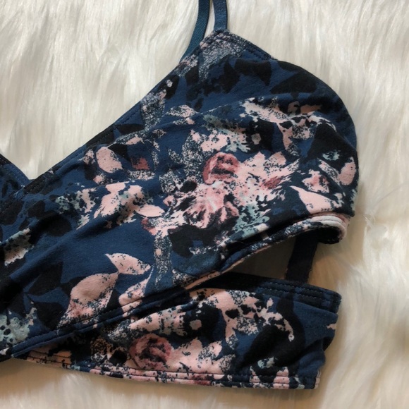NWOT Free People Wrap it up Bralette - Picture 3 of 5